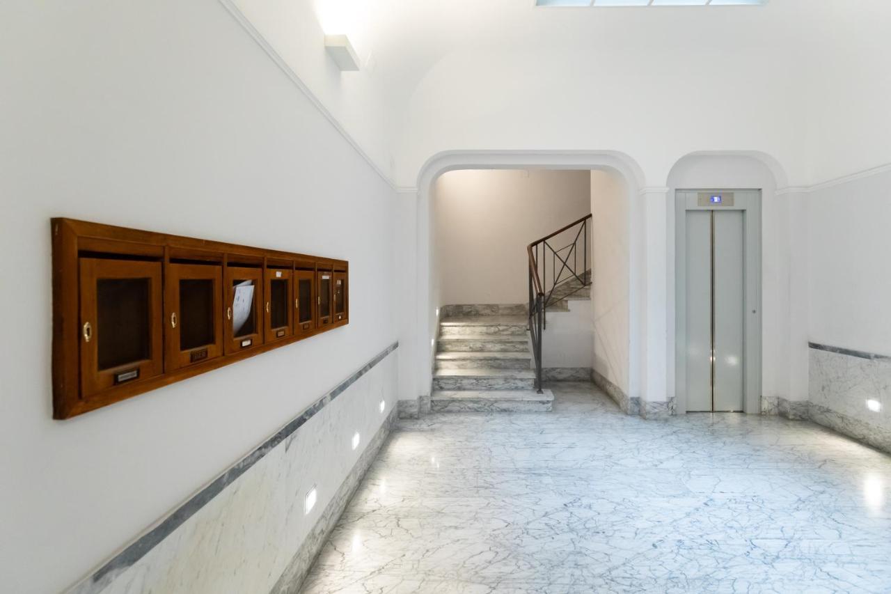 Circle Piazza Di Spagna 60 Suites Collection Рим Экстерьер фото